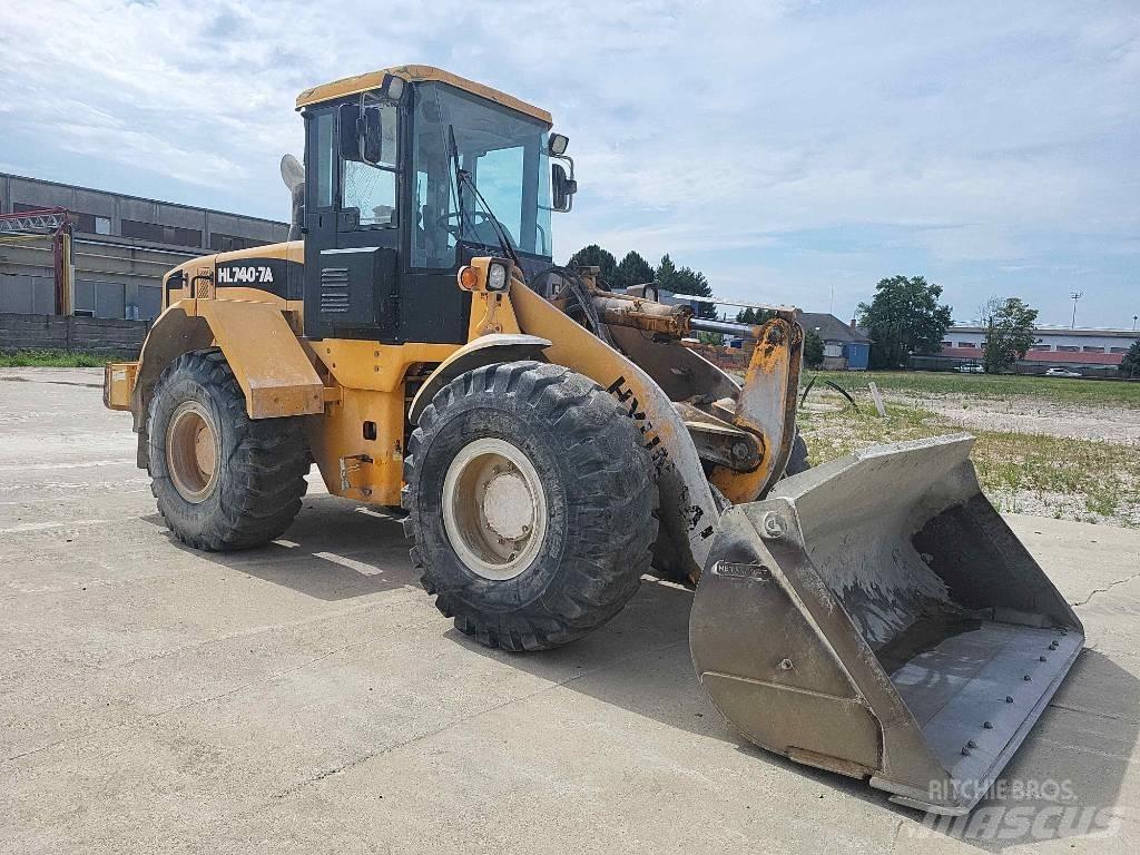Hyundai HL 740-7 A Pyöräkuormaajat