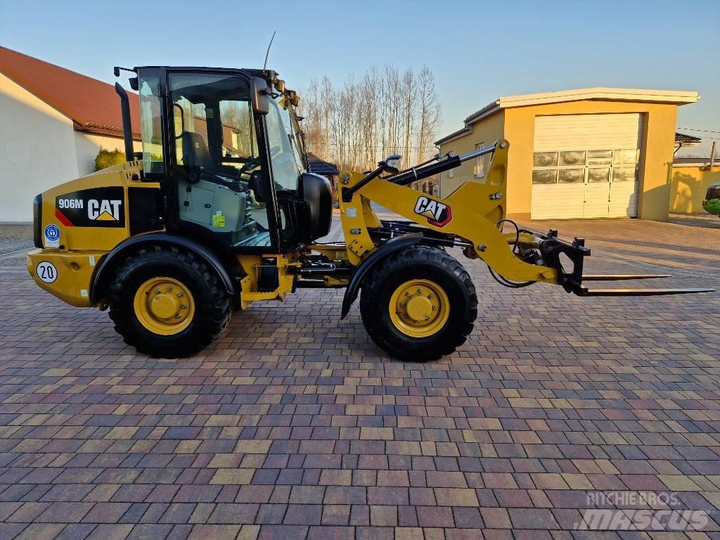 CAT 906 M Pyöräkuormaajat