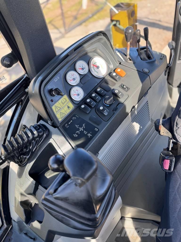 CAT 428 E Kaivurikuormaajat