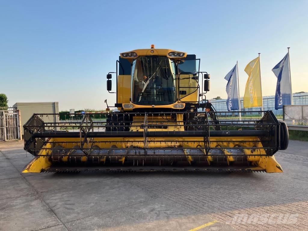 New Holland CS 6080 Leikkuupuimurit