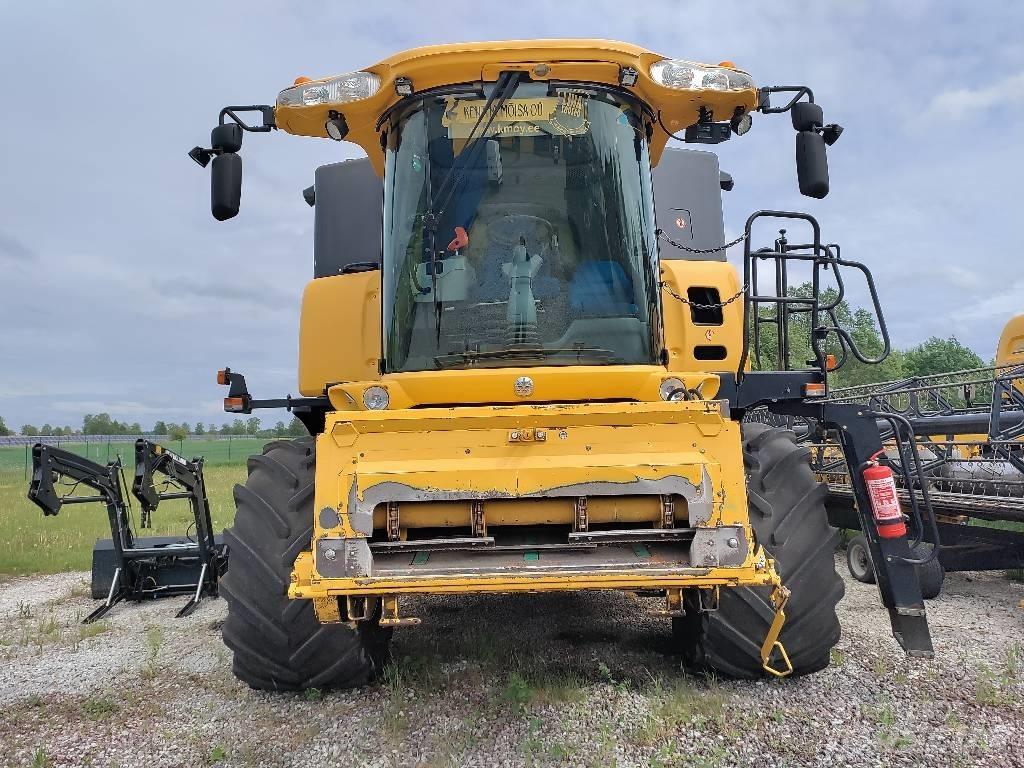 New Holland CX 8070 Leikkuupuimurit