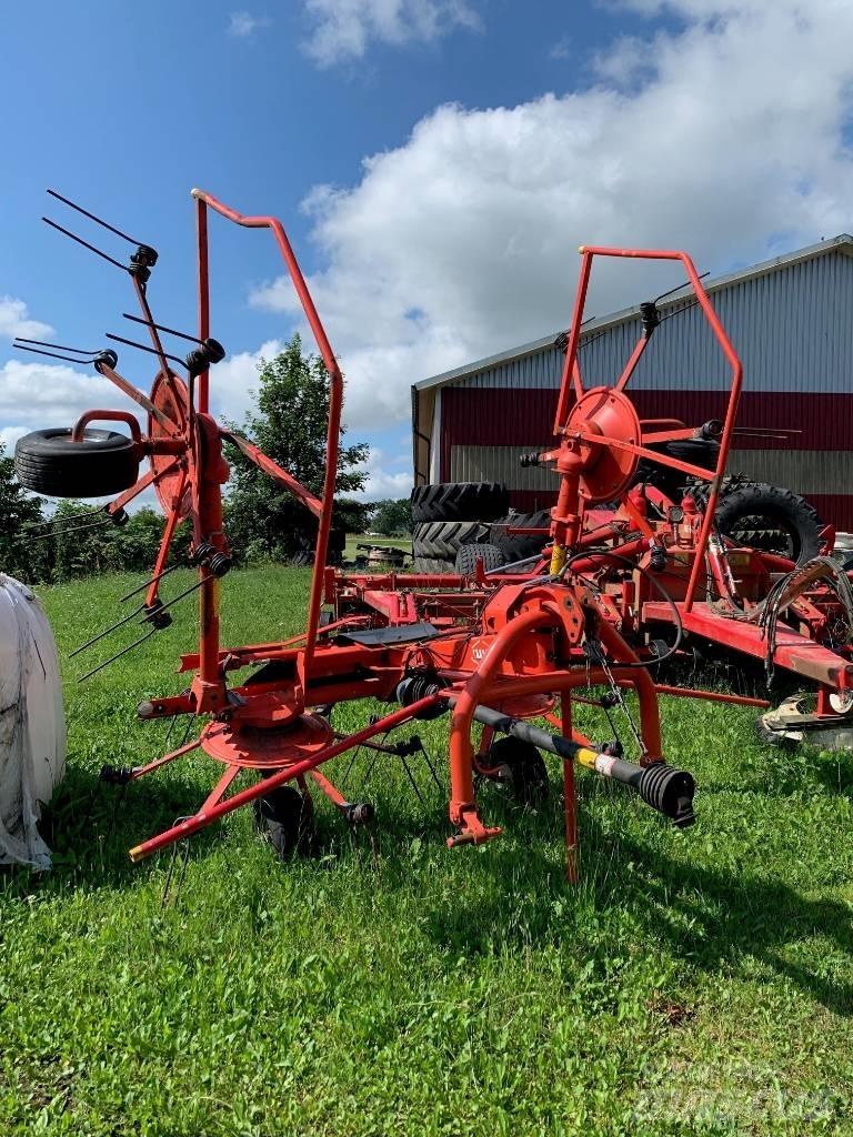 Kuhn GF 502 Pöyhimet ja haravat