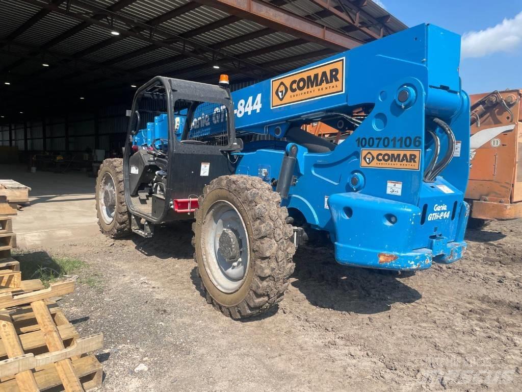 Genie GTH 844 Kurottajat