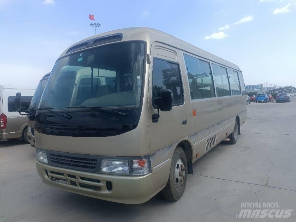 Toyota Coaster Bus Minibussit