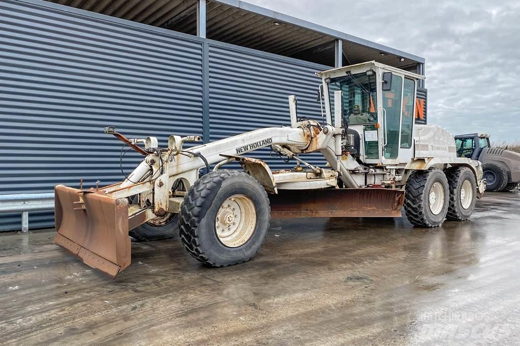 New Holland F156.6 Tiehöylät