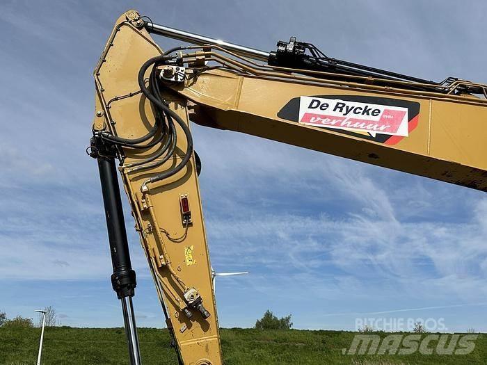CAT 323FL Telakaivukoneet