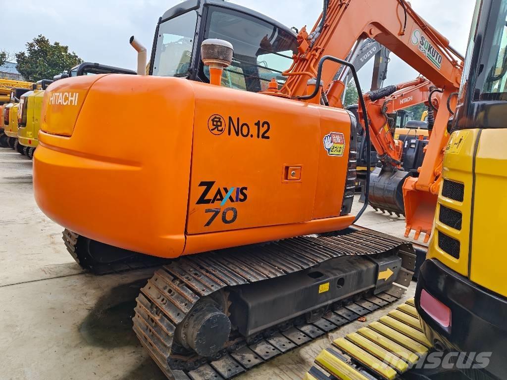 Hitachi ZX 70 Midikaivukoneet 7t - 12t