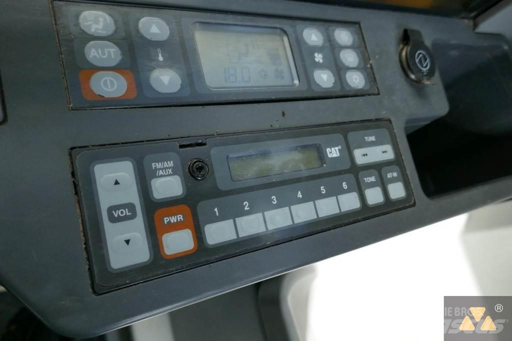 CAT 320ELRR Telakaivukoneet