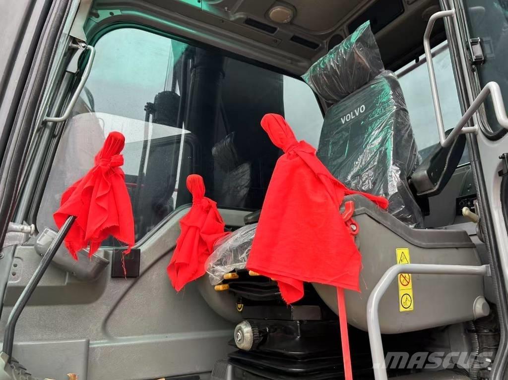 Volvo EC 240 Telakaivukoneet