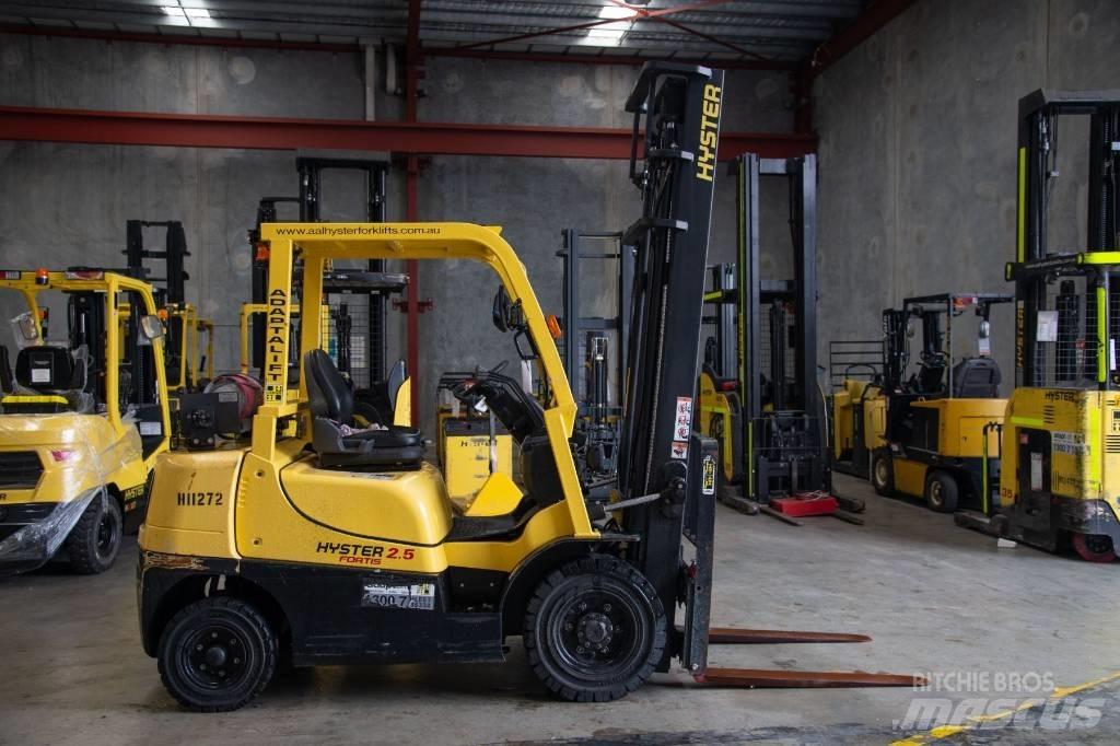 Hyster H2.5TX Nestekaasutrukit