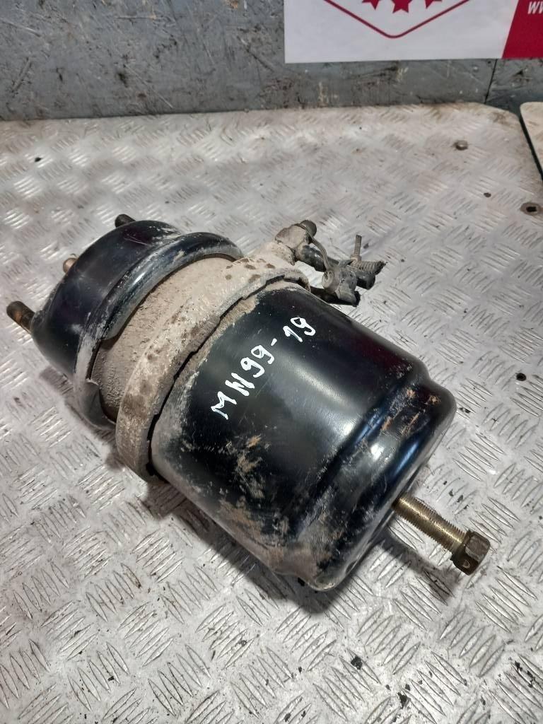 MAN TGM  81504106935 Jarrut