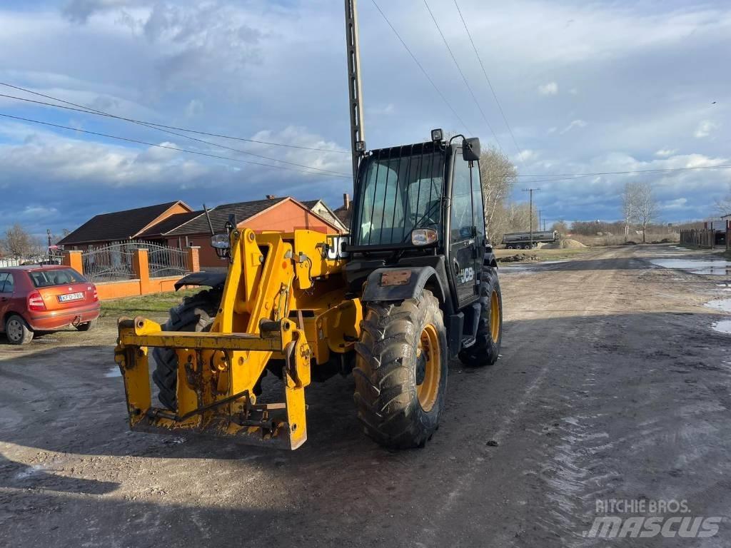 JCB 531-70 Kurottajat