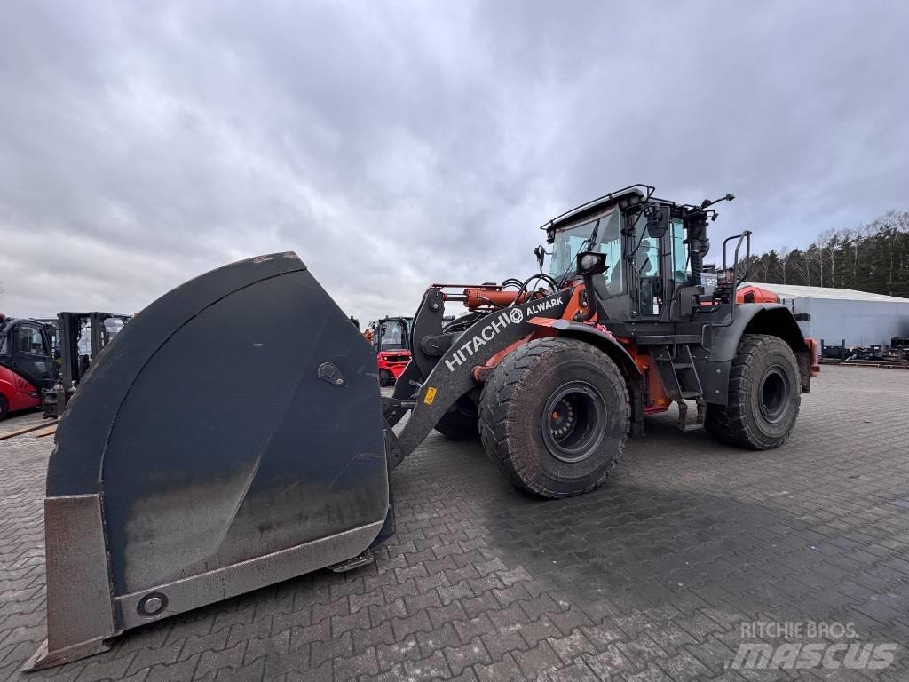 Hitachi ZW 220-7 Pyöräkuormaajat