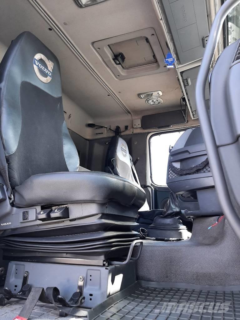 Volvo FH 13 Puuautot