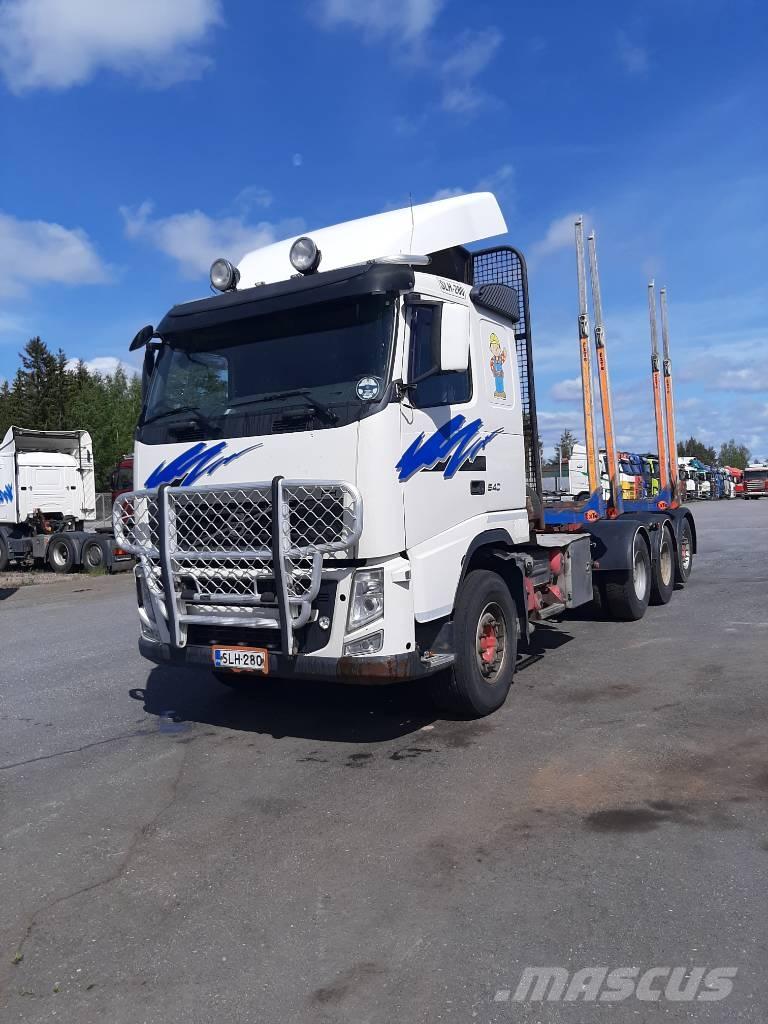Volvo FH 13 Puuautot