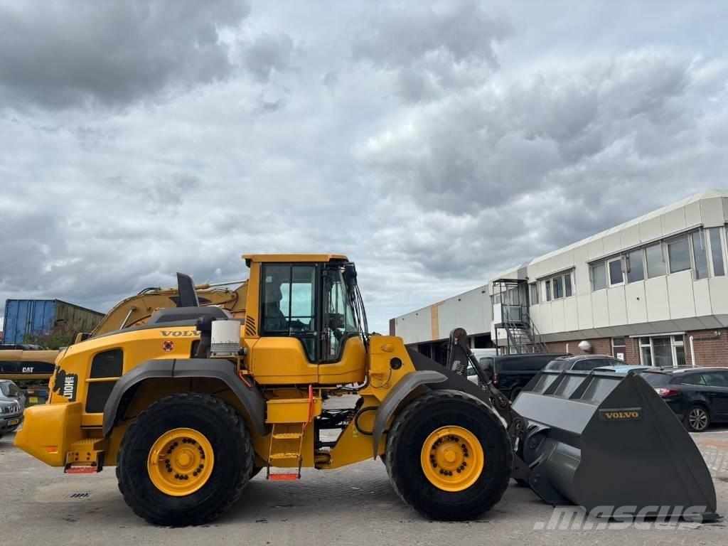 Volvo L 110 H Pyöräkuormaajat