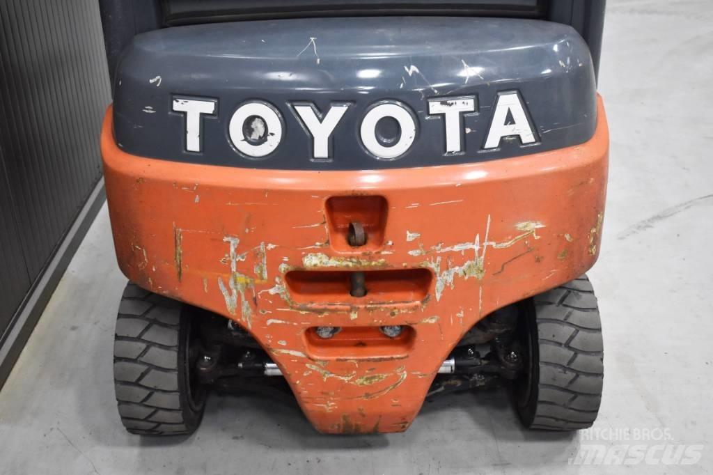 Toyota 8FBM16T Sähkötrukit