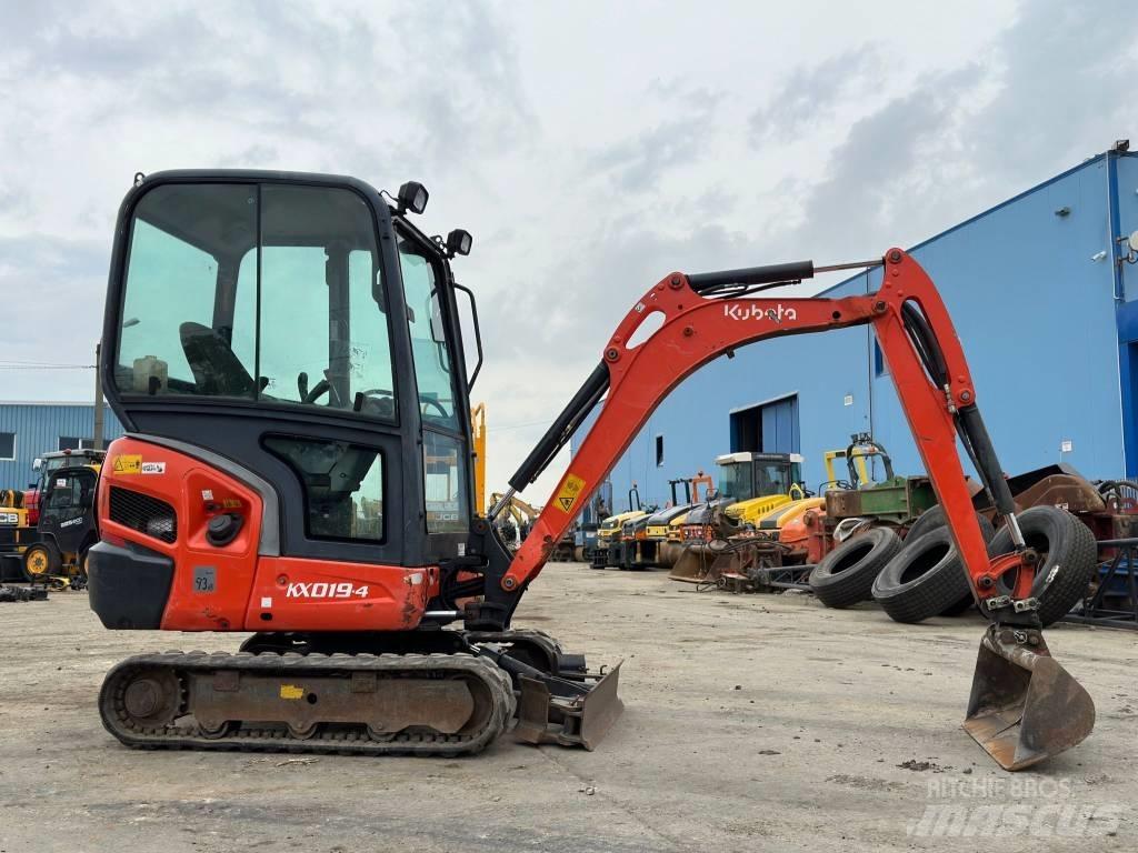 Kubota KX 019-4 Minikaivukoneet < 7t