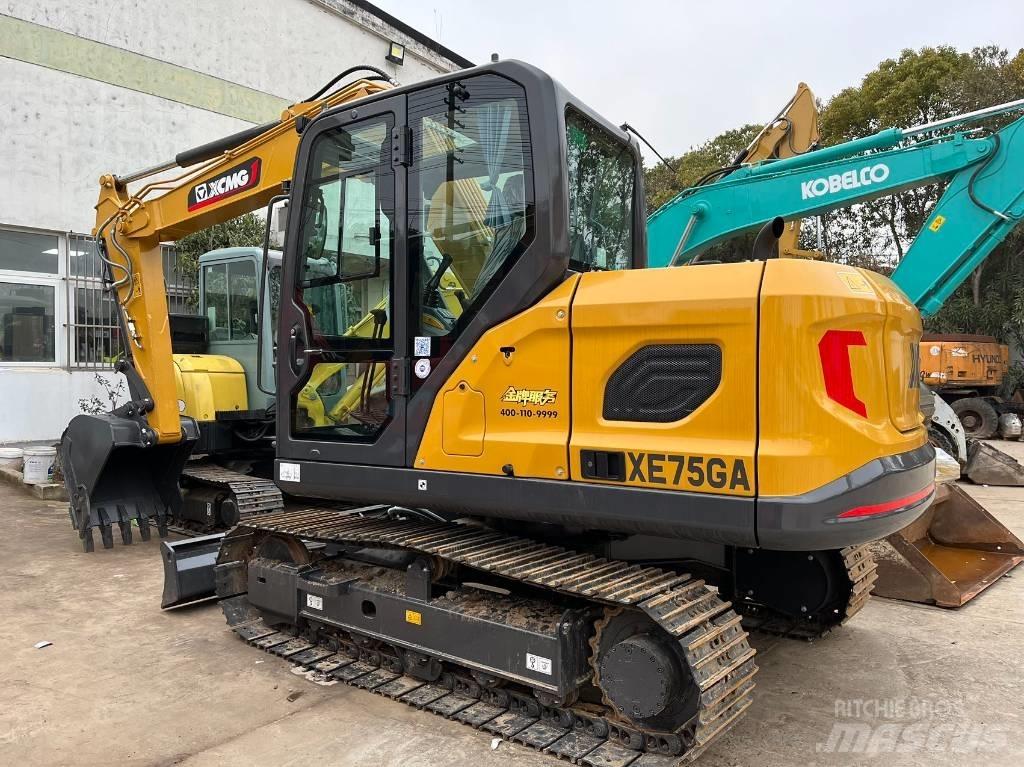 XCMG XE 75 D Midikaivukoneet 7t - 12t