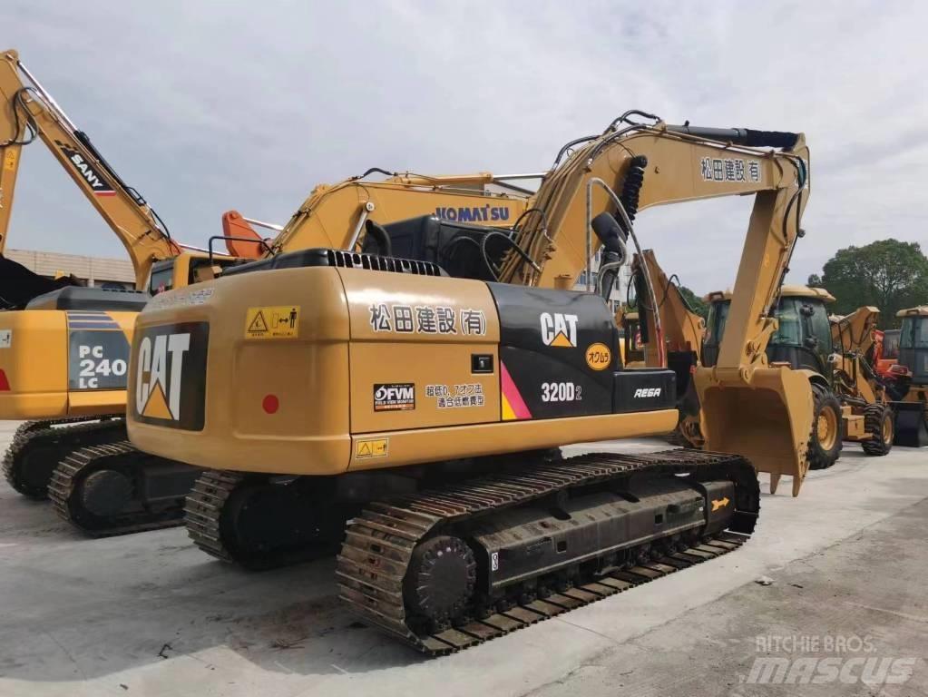 CAT 320D2 Telakaivukoneet
