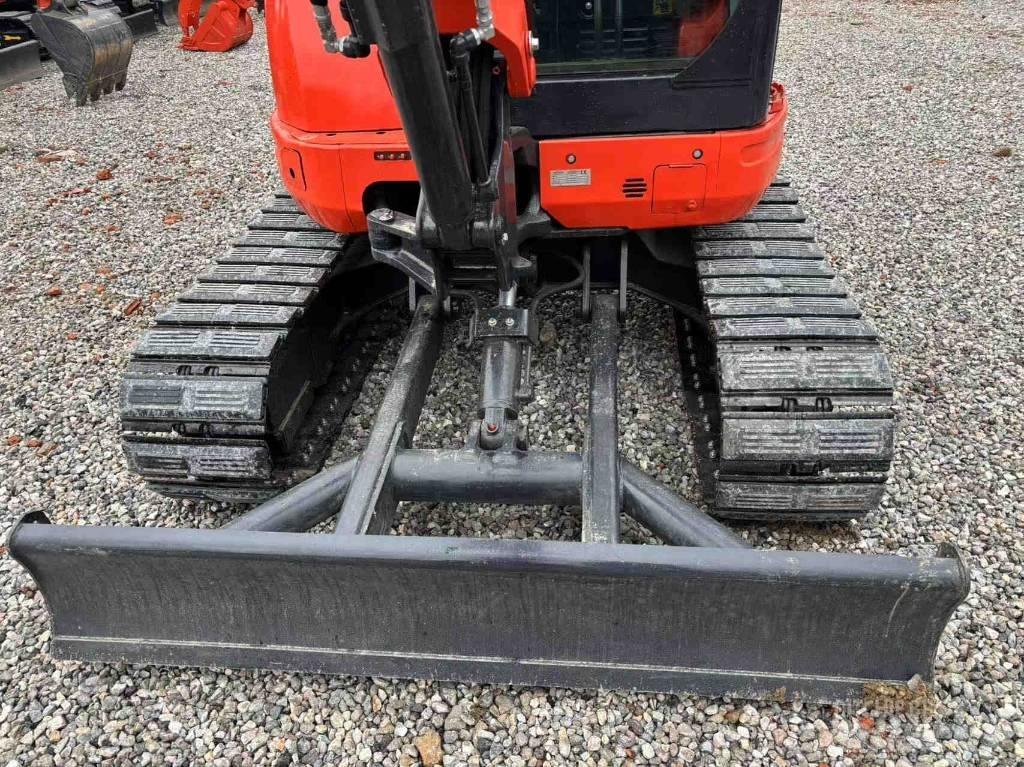 Kubota U 40 Minikaivukoneet < 7t