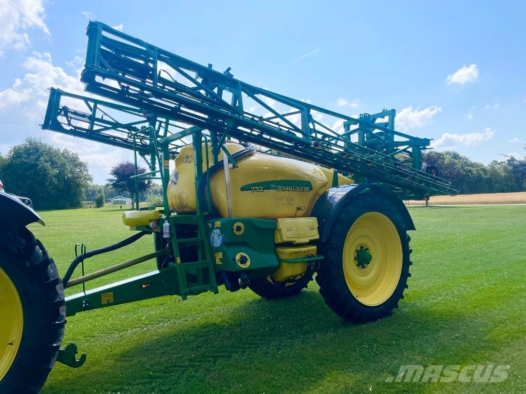 John Deere 732 Hinattavat ruiskut