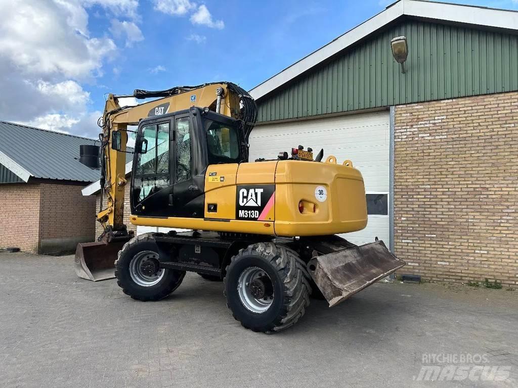 CAT M313D Pyöräkaivukoneet