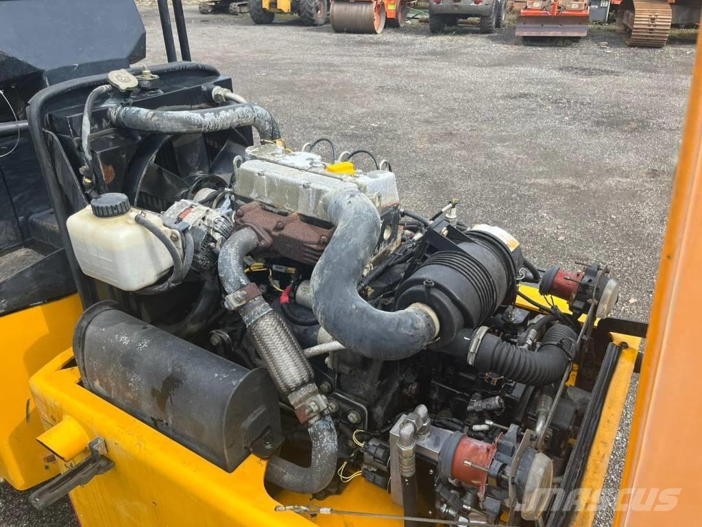 JCB VMT 260-120 Tandemjyrät