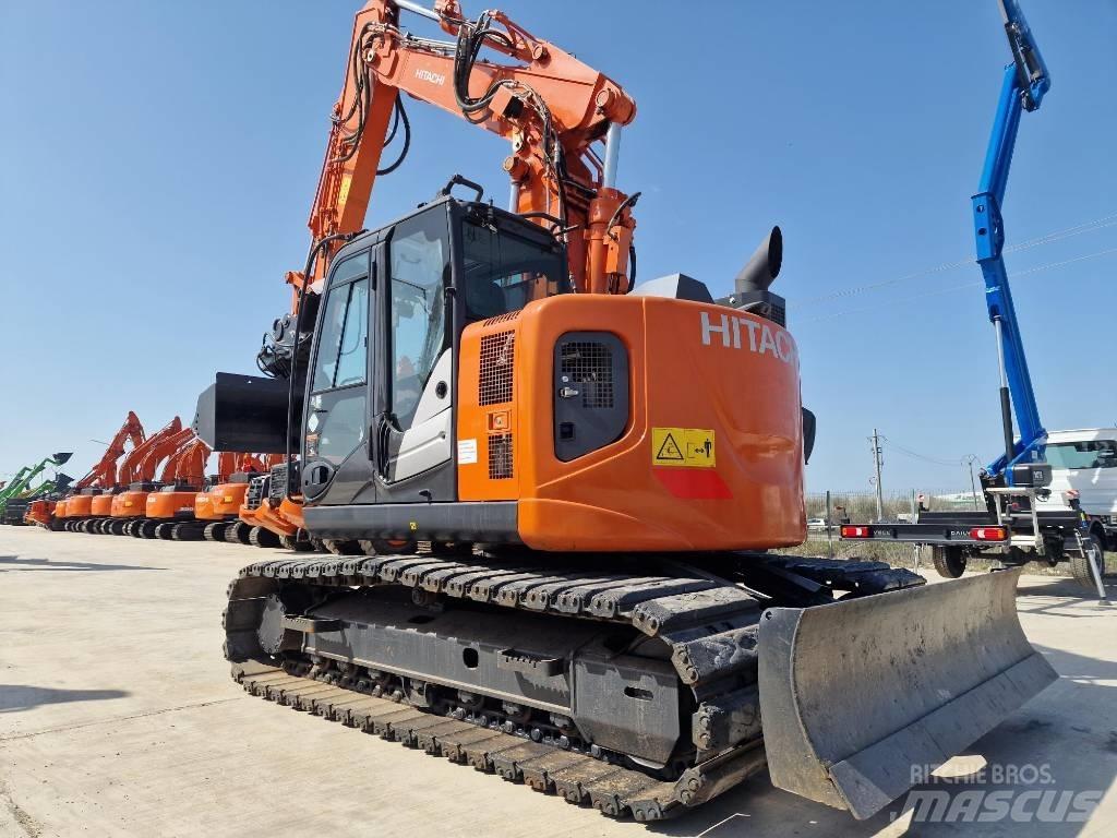 Hitachi ZX135-6 Telakaivukoneet