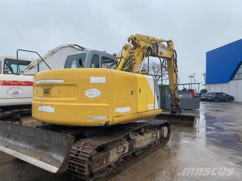 New Holland E 145 Telakaivukoneet