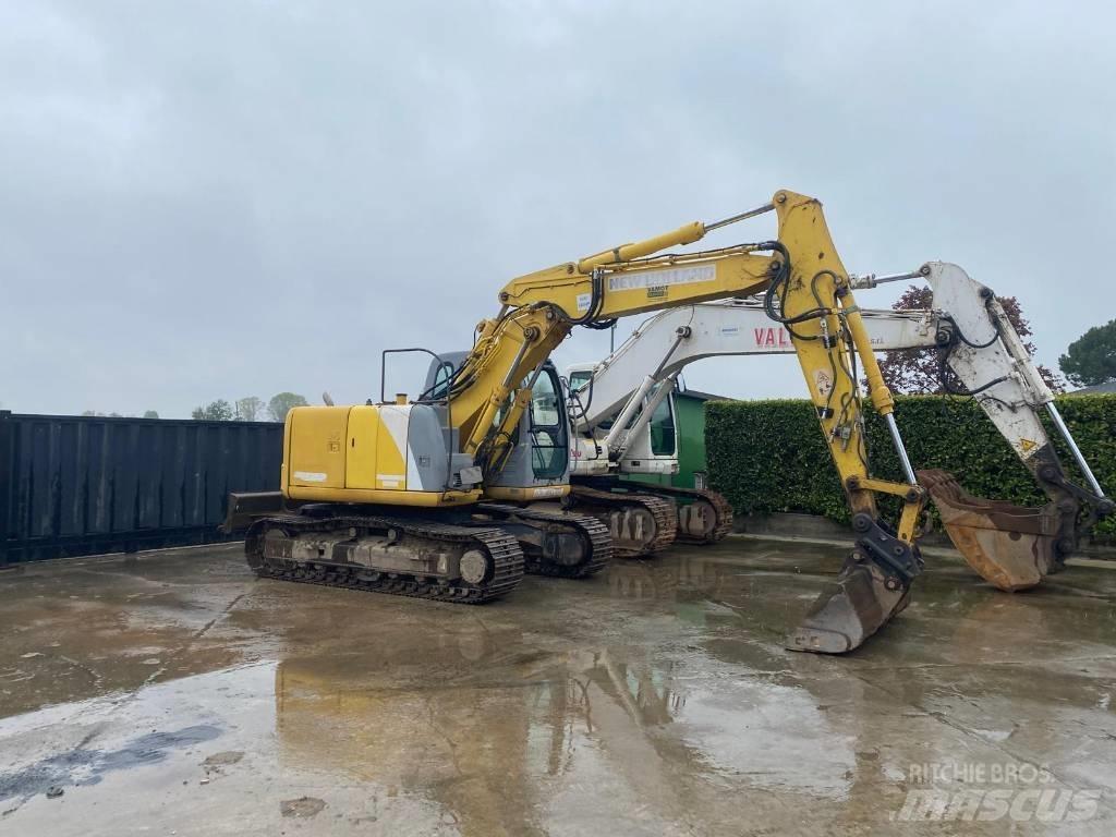 New Holland E 145 Telakaivukoneet