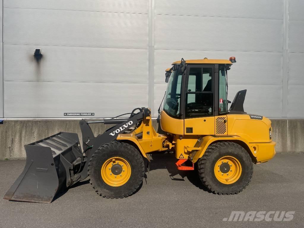 Volvo L30GS Pyöräkuormaajat