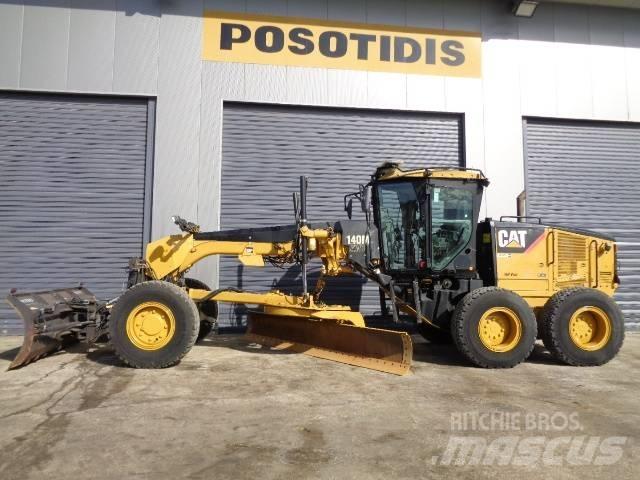 CAT 140 M AWD Tiehöylät