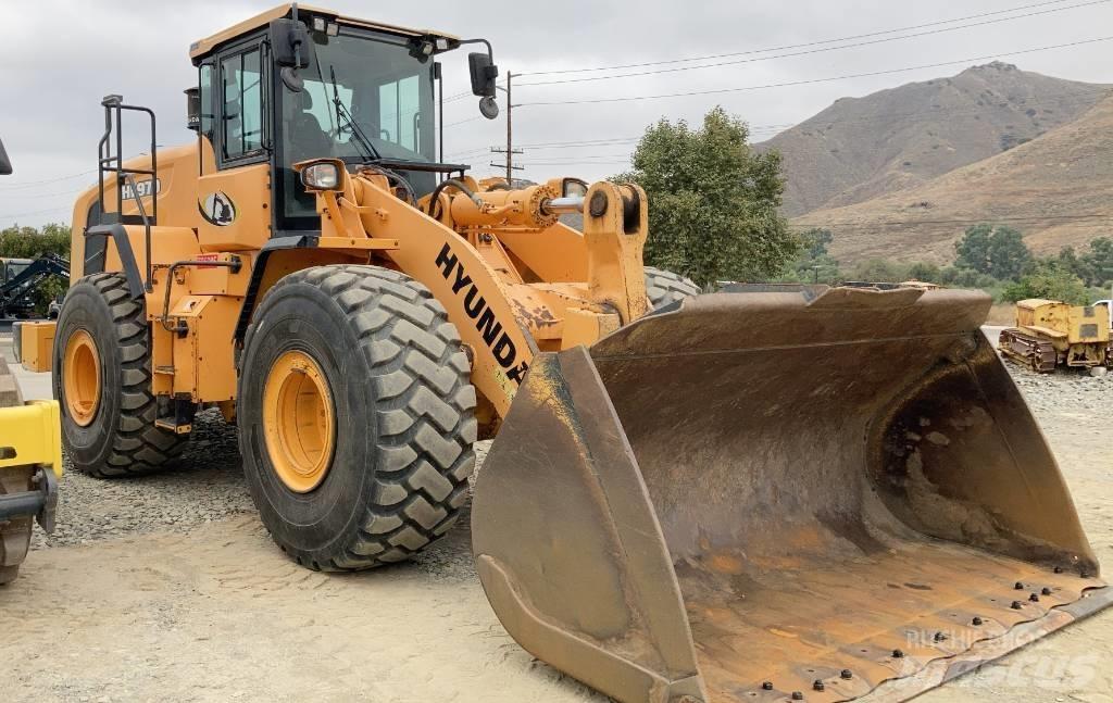 Hyundai HL970 Pyöräkuormaajat
