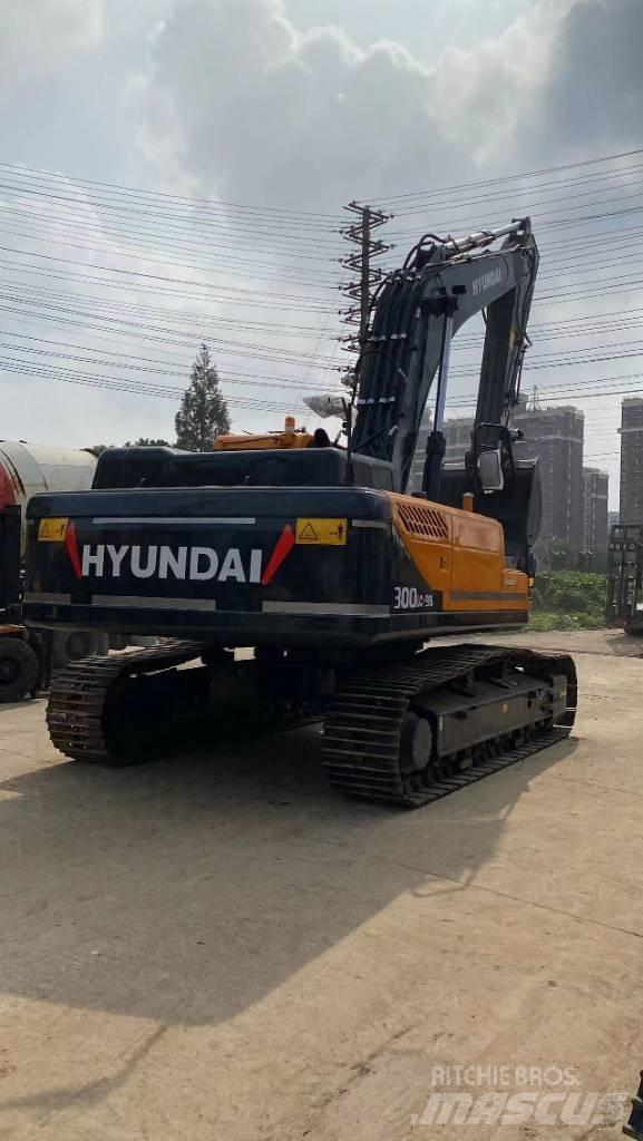 Hyundai 30 L-9 A Telakaivukoneet