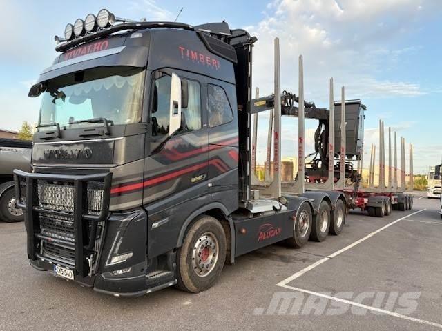 Volvo FH Puuautot