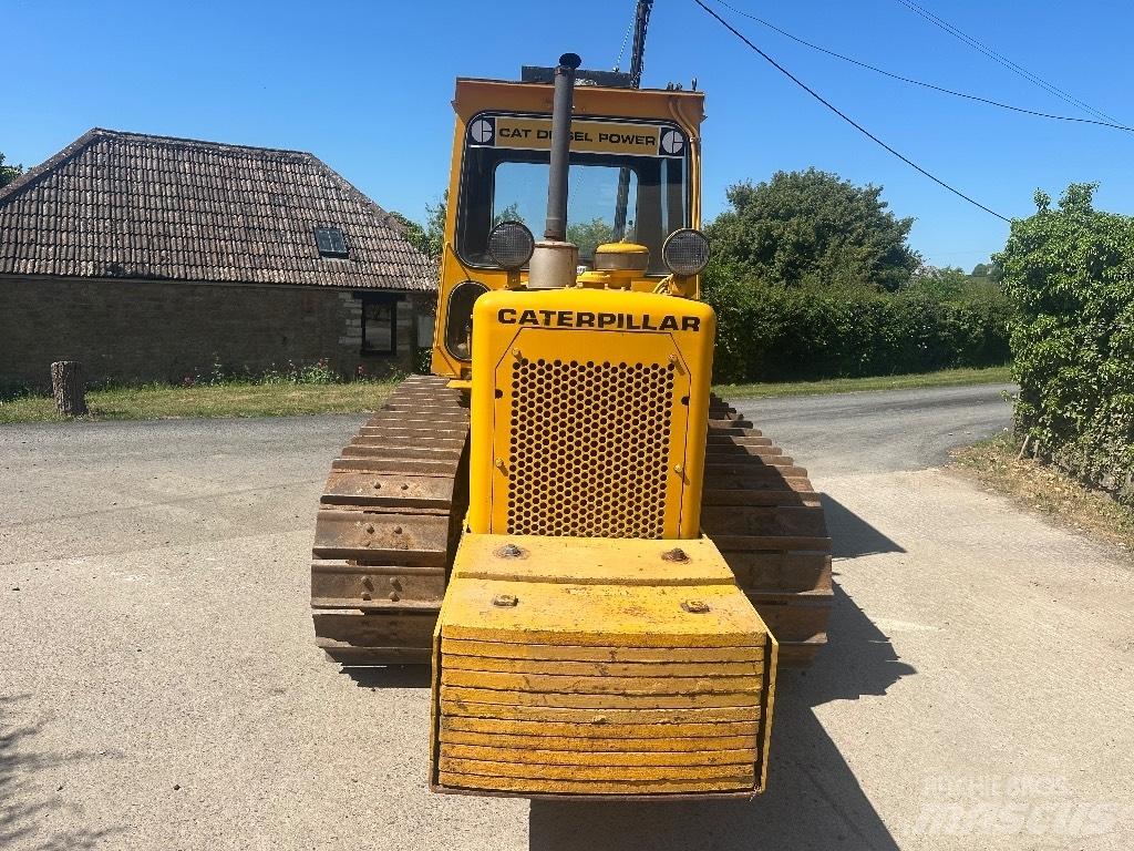 CAT D4d Traktorit