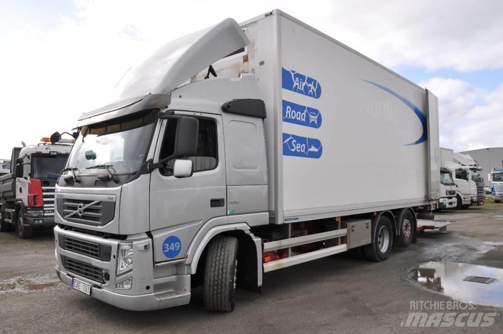 Volvo FM 6X2 Umpikorikuorma-autot