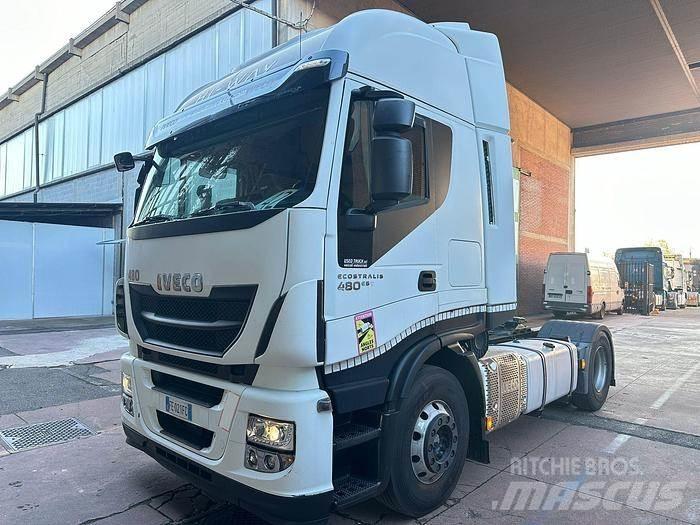 Iveco AS440E48 Vetopöytäautot