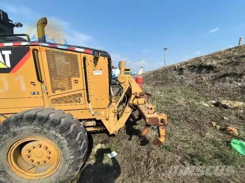 CAT 140 M Tiehöylät