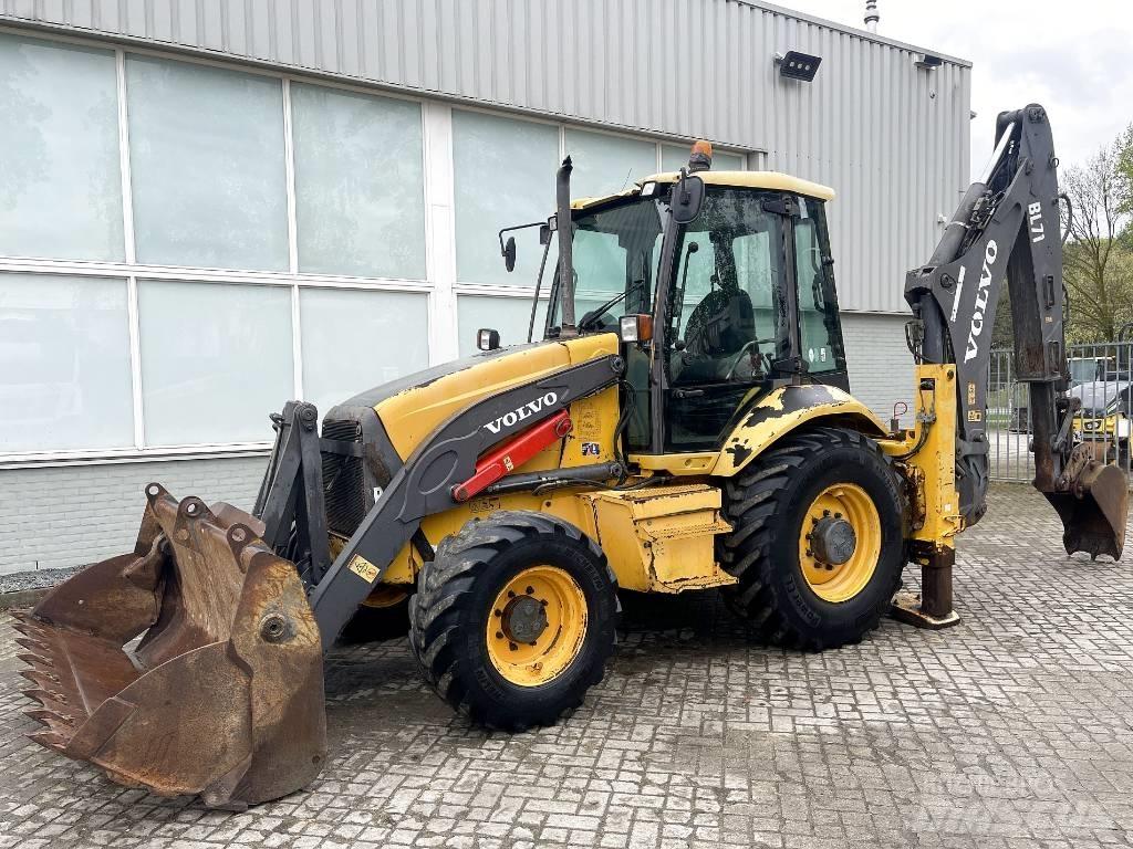 Volvo BL71 Kaivurikuormaajat