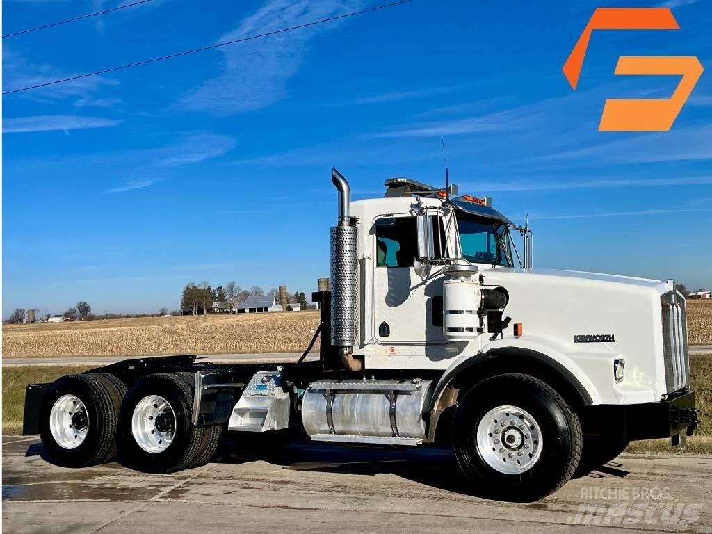 Kenworth T 800 Vetopöytäautot