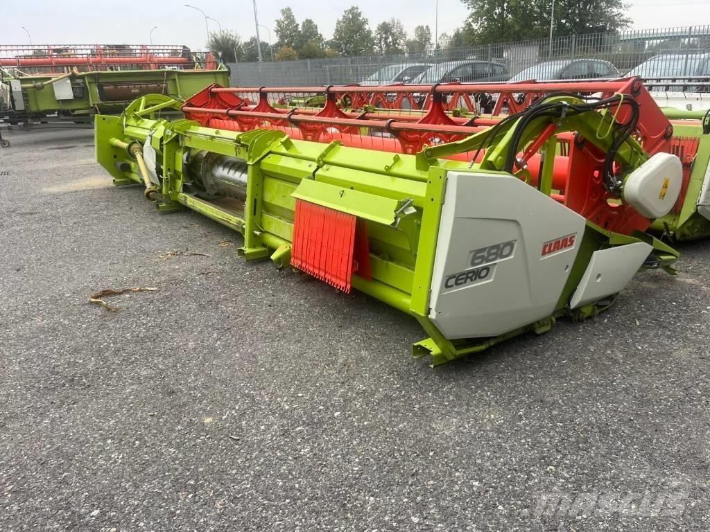CLAAS CERIO 680 Leikkuupöydät