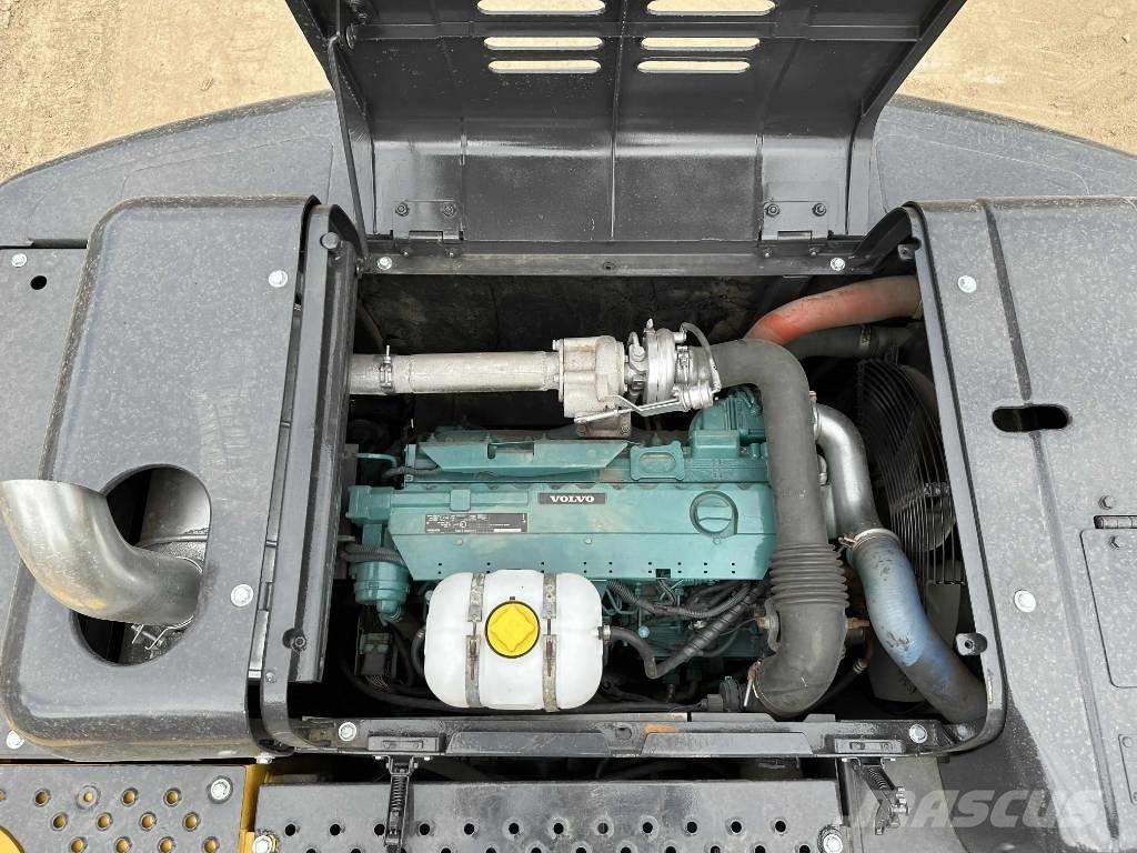 Volvo EC210D Telakaivukoneet