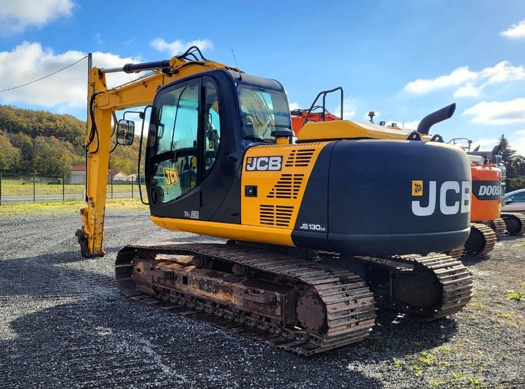 JCB JS 130 LC Telakaivukoneet