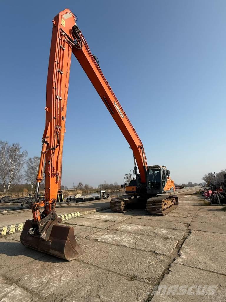 Doosan DX 300 LC-5 Pitkävartiset kaivinkoneet