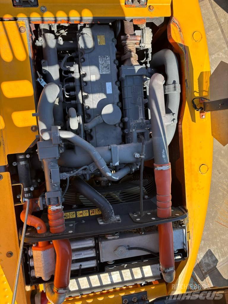 Doosan DX 160 W-3 Pyöräkaivukoneet