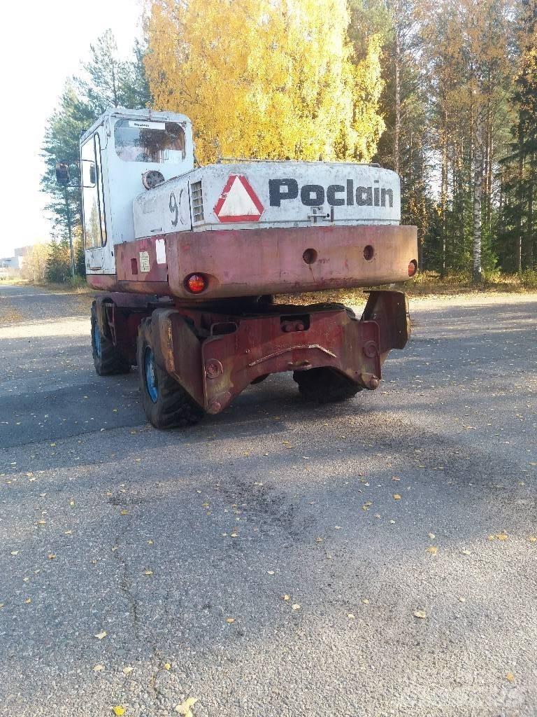 Poclain 90 P B Pyöräkaivukoneet