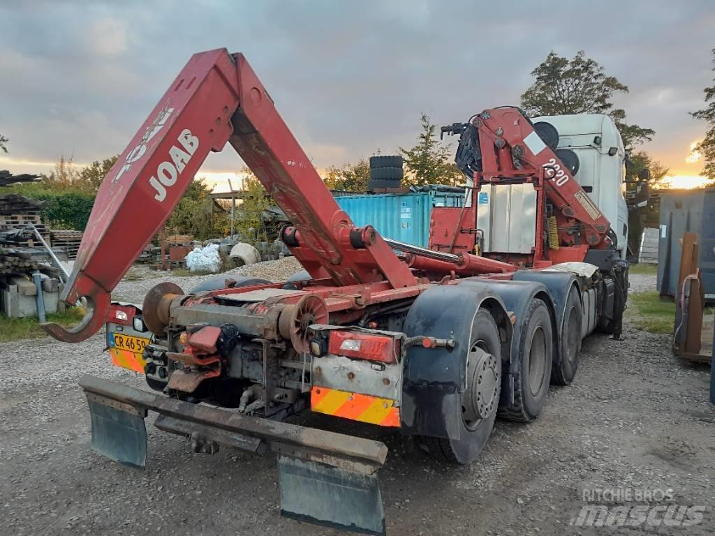 Scania R 520 Nosturiautot