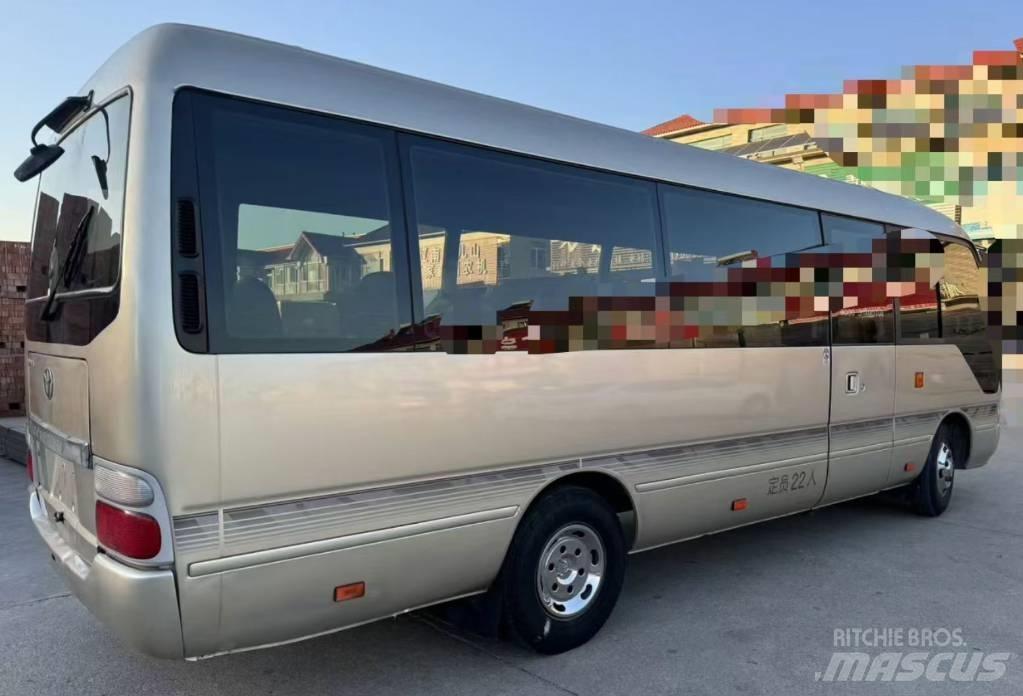 Toyota Coaster Linjaliikennebussit